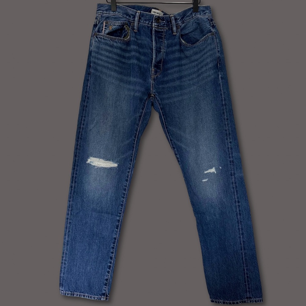 Todd Snyder (33x32) Slim Fit Selvedge Denim Medium Wash Distressed Accent Jeans